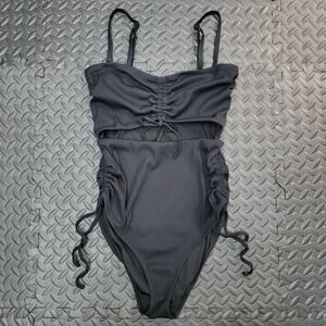 Aerie One-Piece Cut Out Swimsuit Resortwear Spring Break Vacation Beach Ready